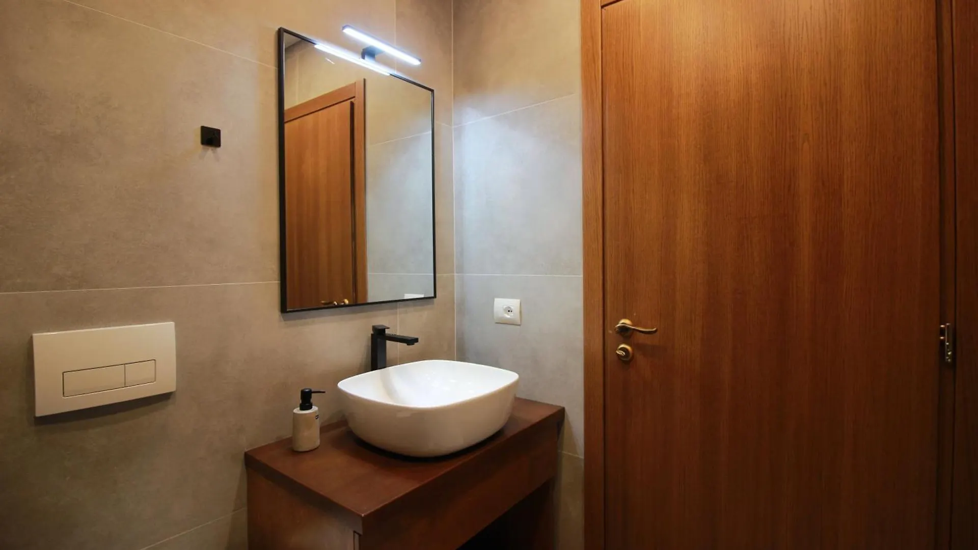 Appartement Castlefront Villa Gjirokastër