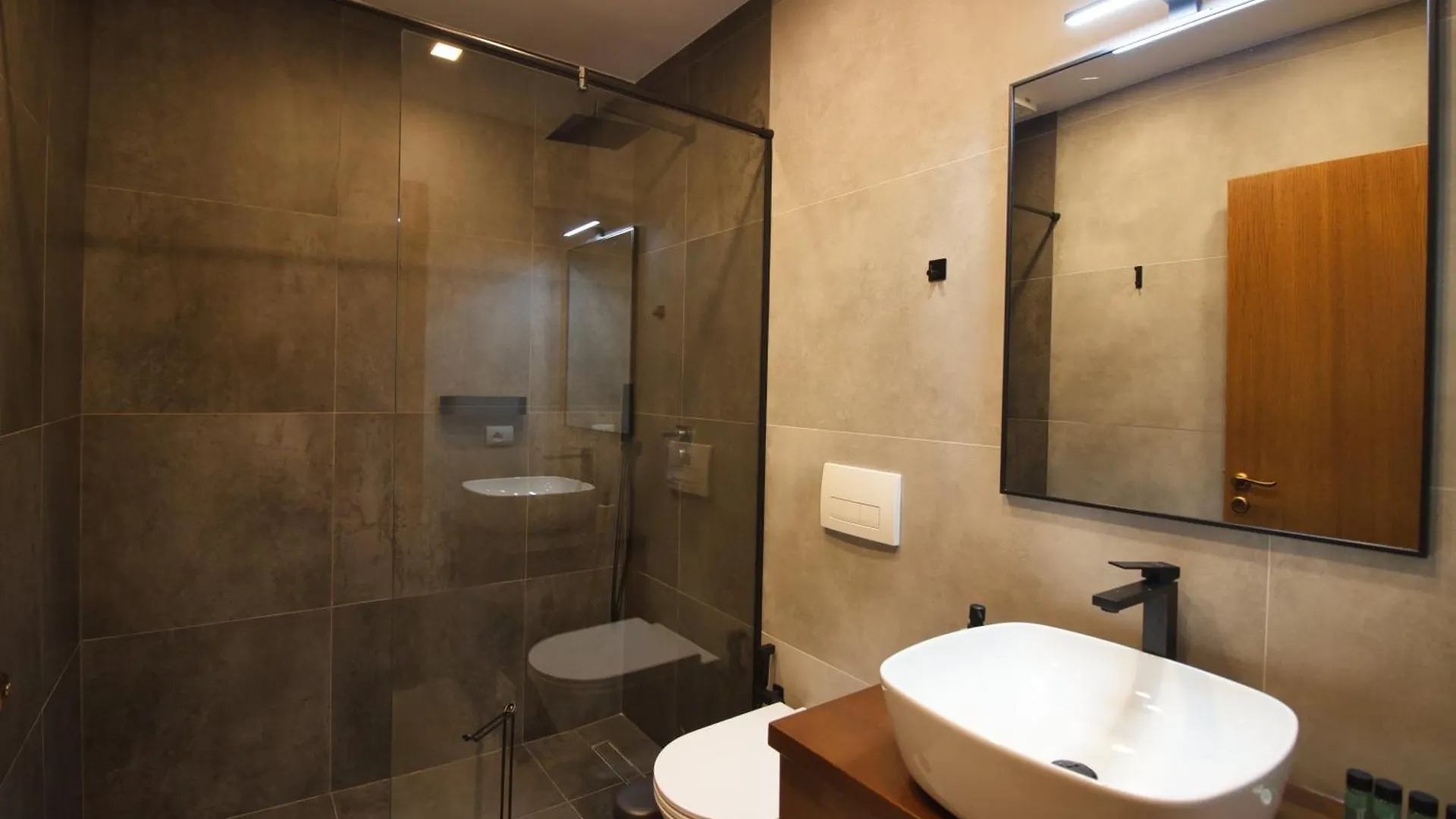 Apartment Castlefront Villa Gjirokaster Albania